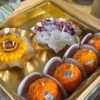 2 Laddu&Urli Hamper